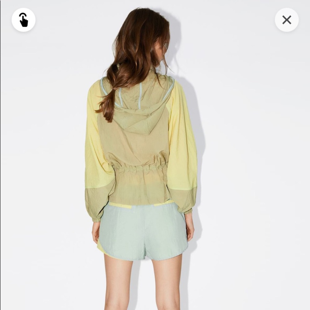 Multicolored Nylon Jacket (XL) and shorts (L) Set. - Picture 6 of 6